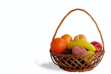 cesta con frutas