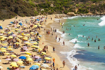 beaches in Malta