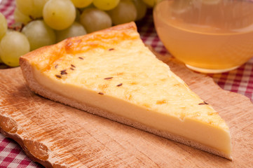 Salzkuchen auf einem Brett