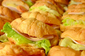 croissant sandwich