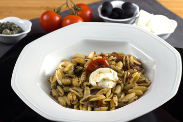 Gnocchetti sardi - Sardinian gnocchetti (Italian pasta)