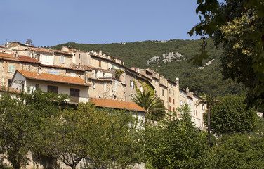 Village ensoleillé de la Provence