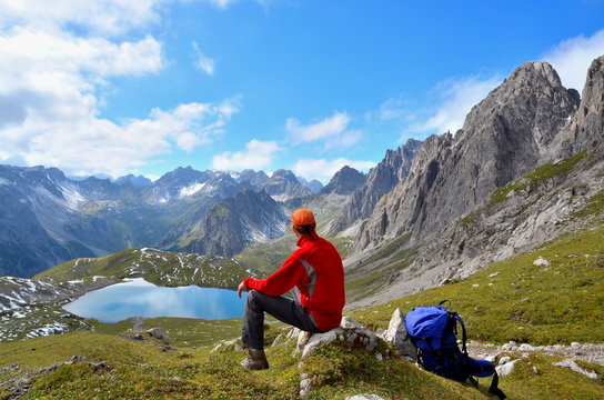 Rast am Bergsee
