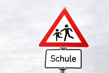 Achtung Schule