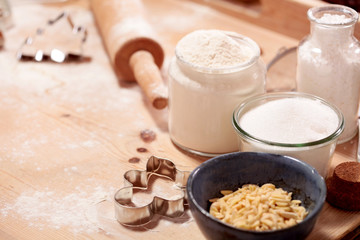 Backzutaten fürs Plätzchen backen