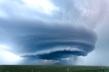 Fototapeta na wymiar Supercell w Teksasie, maj 2012