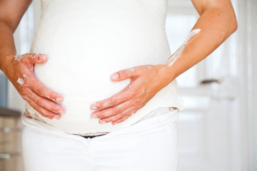 Gipsabdruck schwangerer Bauch