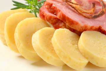 Smoked pork with potato dumplings