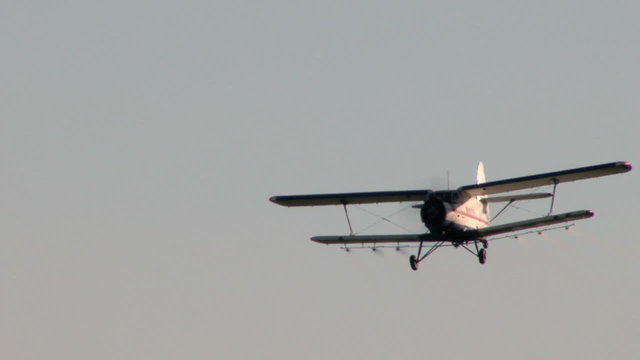 Russian biplane test flight ...(YR-DAW)