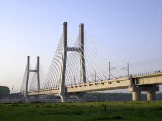 Fototapeta na wymiar most kolejowy - railroad bridge, taw