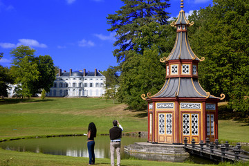 france,yvelines,vallée de chevreuse : parc du chateau de Grouss