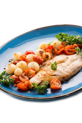 cod with onions and tomatoes sauce
