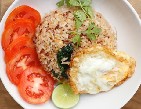 Thai fire rice with fire egg