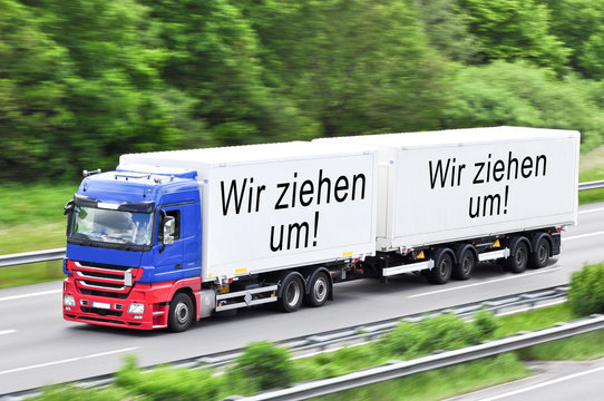 Wir ziehen um LKW