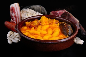 Fabada asturiana.