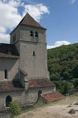 Fototapeta na wymiar Kościół Saint-Cirq-Lapopie