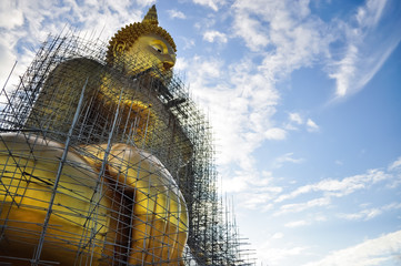 Repairing Big Buddha