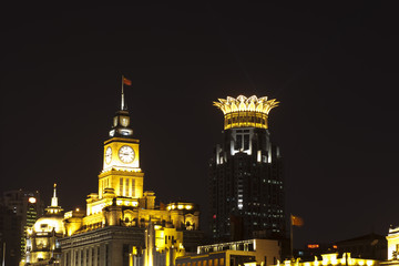 Fototapeta premium night view of Buidling at shanghai bund china