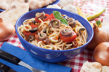Spaghetti a la puttanesca