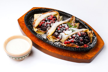 pancakes with sour cream and with berries