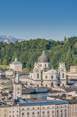 Fototapeta na wymiar University Church (Kolegiata) w Salzburg, Austria