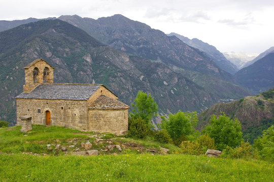 romanesque church of Sant Quirc de Durro in Vall de Boi