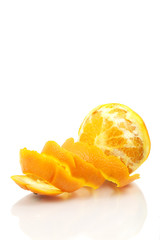 Fototapeta na wymiar Orange z powłoki wyizolowanych