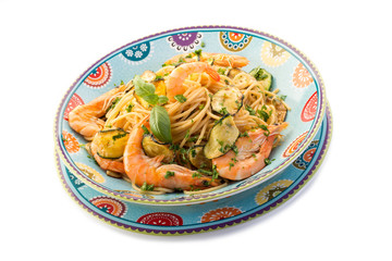 spaghetti with shrimp and zucchinis