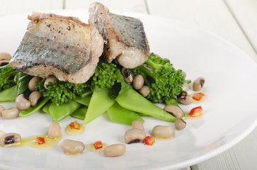 Grilled mackerel fillet with green vegetables & black eyed peas