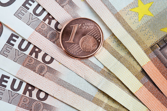 centimo de euro y billetes