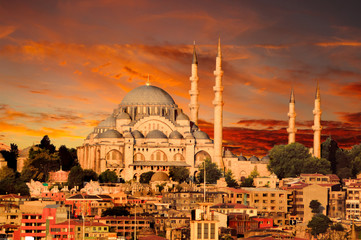 Fototapeta premium Hagia Sophia in Istanbul at dusk