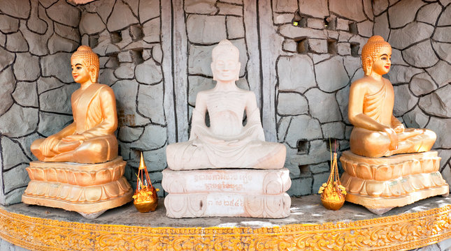 3 Buddha images in Phnom Penh, Cambodia