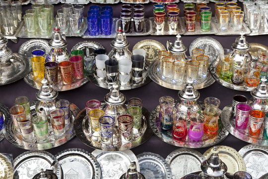 Moroccan glassware and teapots for sale