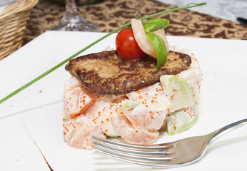 салат из морепродуктов