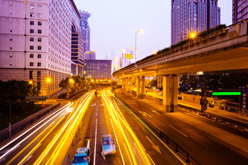 Obraz premium Highway with lots of cars