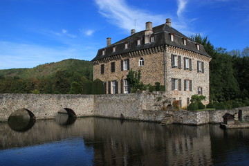 Fototapeta na wymiar Château du Saillant. (Corr?ze)