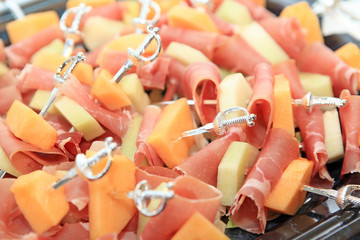 Melonen Schinken Spieße