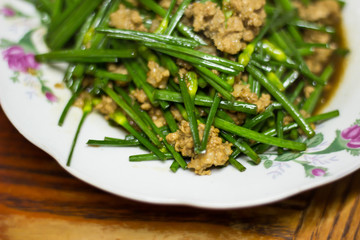 Fried onion blossoms.
