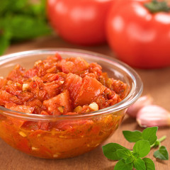 Fresh Homemade Tomato Sauce for Pizza