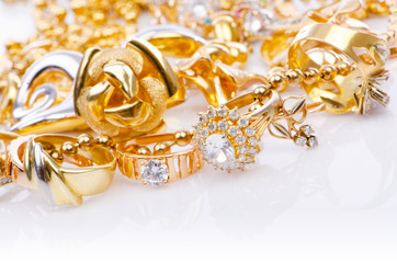 Large collection of gold jewellery