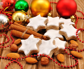 Christmas star cookies with cinnamon