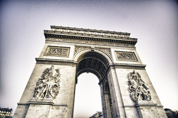 Fototapeta na wymiar Detal architektoniczny Arc Triumph w Paryżu