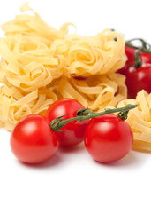 Tomatoes and pasta for fettuccini