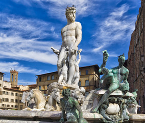 Fototapeta na wymiar Florencja Fontanna Neptuna na Piazza della Signoria
