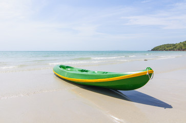 Fototapeta na wymiar Kayak on the beach.