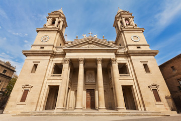 Fototapeta na wymiar Katedra Royal Saint Mary w Pampeluna, Hiszpania