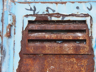 Alte verrostete Stahltür