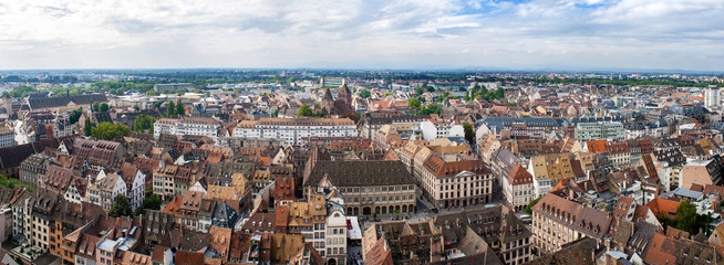 Naklejka na ściany i meble Zobacz w Strasburgu z dachu katedry