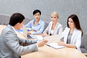 Fototapeta premium CEO holds a business meeting with his employers