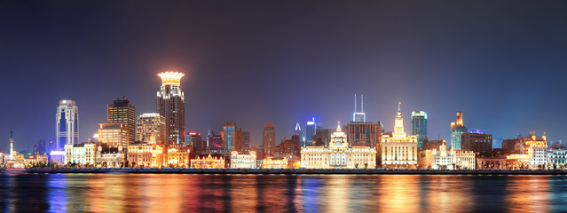 Fototapeta na wymiar Shanghai historic architecture
